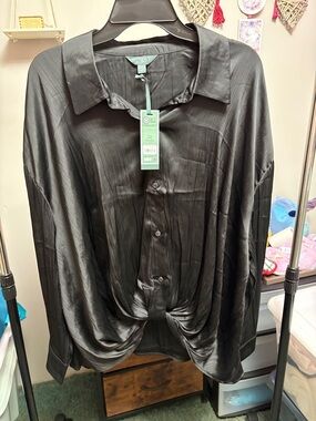 Time and Tru Black Twist-Front Satin Blouse
